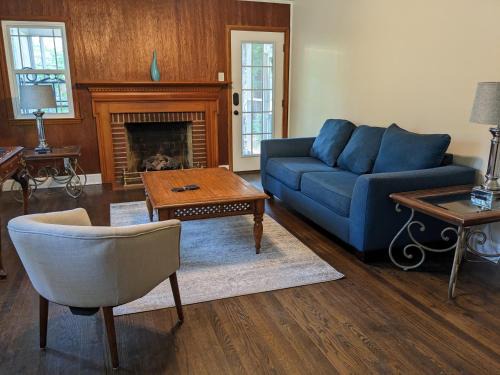 Durham House | Peaceful North Durham Retreat, 3bd