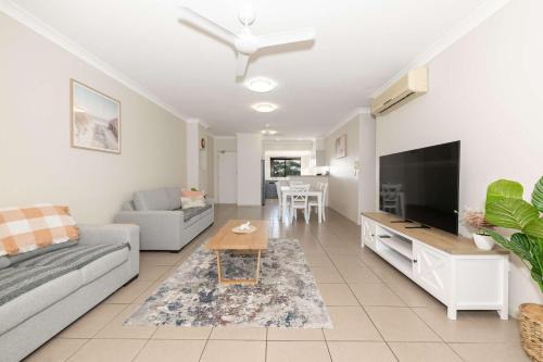 West End Apartment | Peaceful on Percy