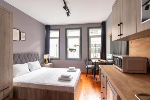 Fatih Apartment | Peaceful Perfection Studio in Central Fatih