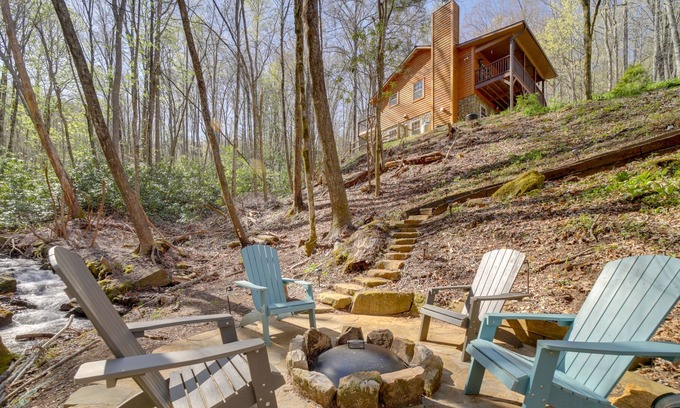 Sylva Cabin | Peaceful Sylva Cabin w/ Mtn Views & Creek!