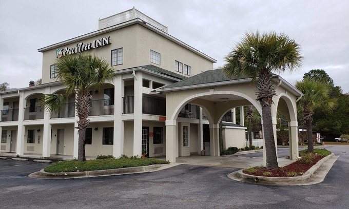 St. George Hotel | Peach Tree Inn