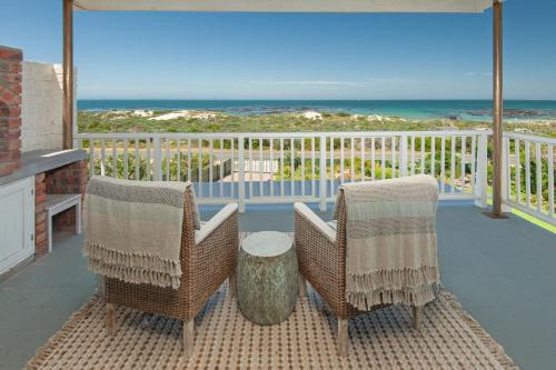 Pearly Beach House | Pearly Beach House