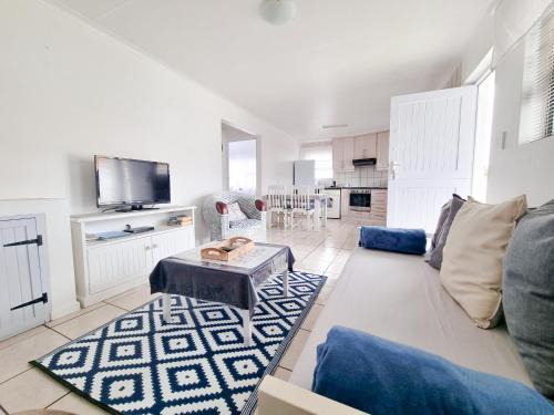 Pearly Beach House | Pearly Gate