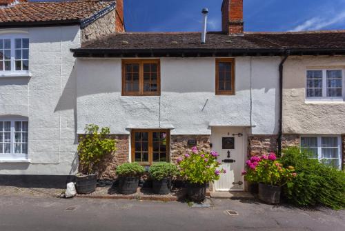 Dunster House | Pebble Cottage, Dunster