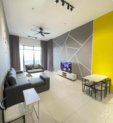 George Town Apartment | Penang Georgetown KT Home for 8 pax