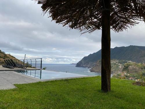 Porto da Cruz Villa | Penha D'Águia Villa