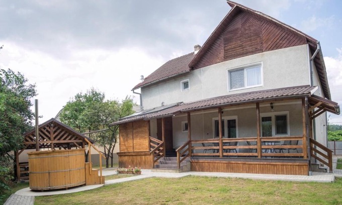 Viseu de Sus House | Pensiunea Selena
