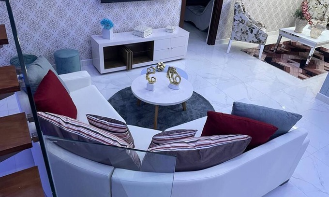 Moca Apartment | Penthouse 3 bed 4 bath spacious luxurious