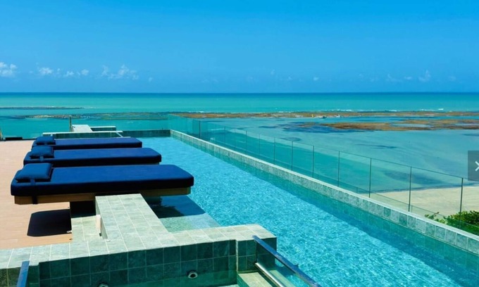 Pajucara Apartment | Penthouse Apartment on the Beachfront in Pajuçara