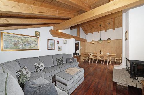 Palu Apartment | Penthouse Center Madonna di Campiglio VN