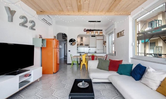 Chiavari House | Penthouse in the center with sea view