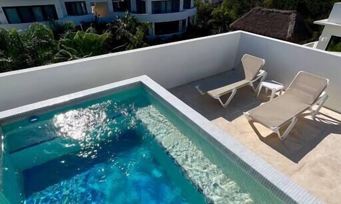 Francisco Uh May Apartment | Penthouse - Private - Pool & Heated Jacuzzi C3011