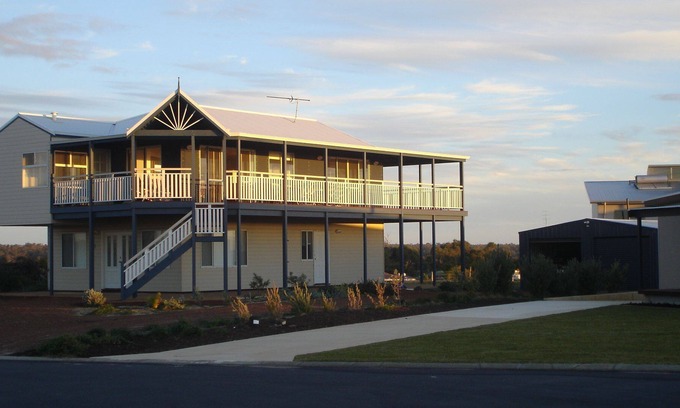 Peppermint Grove Beach House | Peppy By the Sea - Beachside getaway