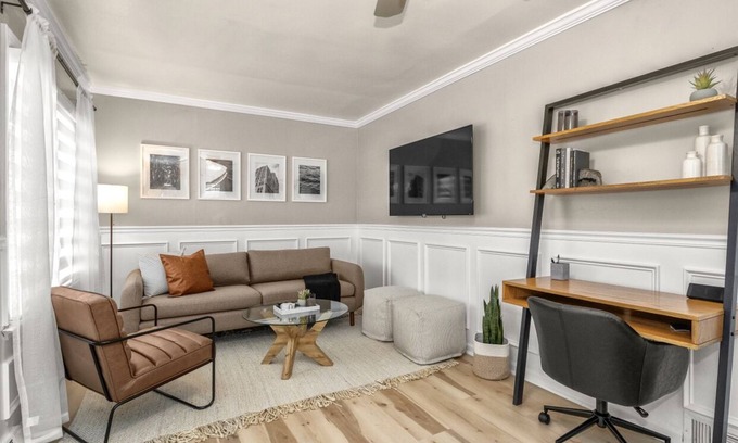 Dearborn Heights House | Perfect 2BR Modern Ranch!