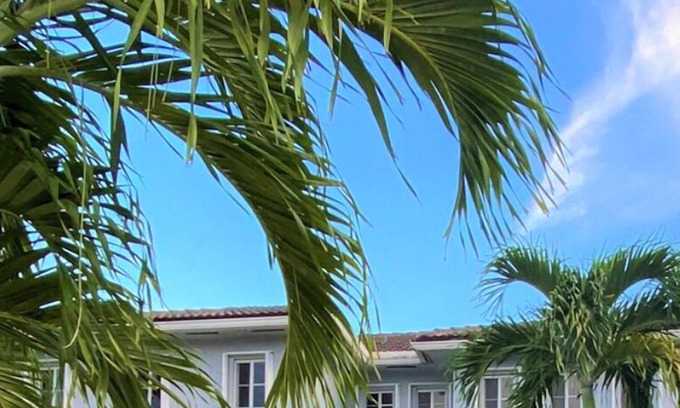 Country Walk Villa | Perfect base to explore Miami area’s, private heated pool, quiet location.