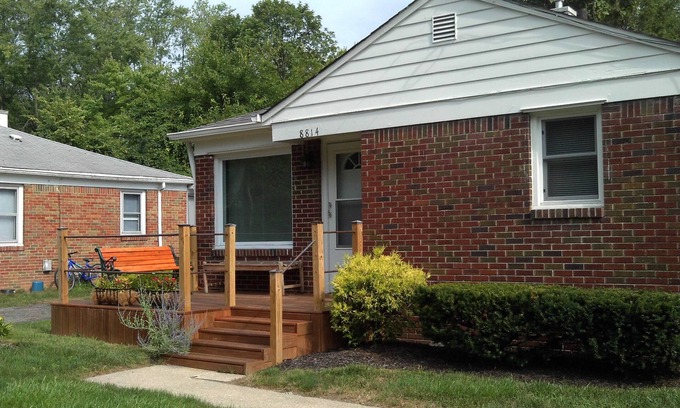 Lawrence House | Perfect Comfy Bungalow