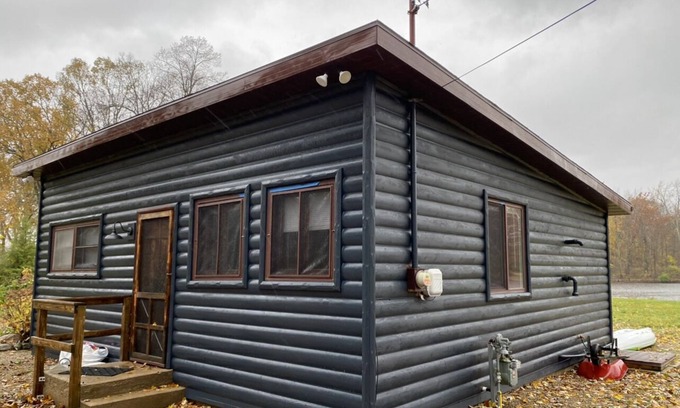 Benton Harbor Cottage | Perfect getaway! Modern, rustic cottage on the St. Joseph River.