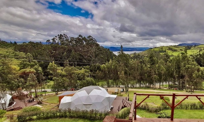 Guatavita Hotel | Perfect glamping to relax and live an unforgettable experience.