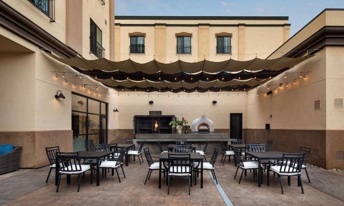 Winters House | Perfect Hideaway! Stunning Unit w/ Outdoor Fireplace and Terrace, Pet Friendly!