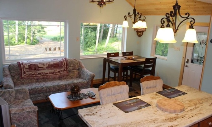 Au Train Cottage | PERFECT LOCATION! Lake Superior View, AuTrain River (Kayak), Snowmobile Trail