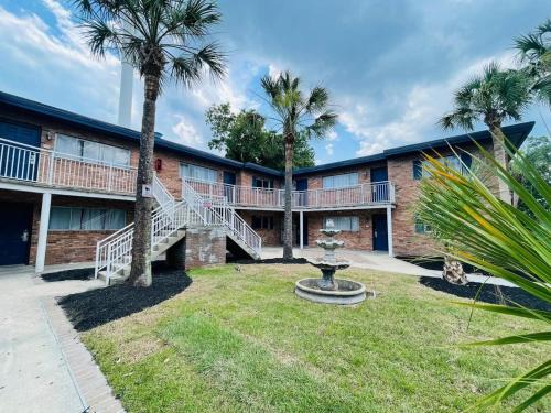 Myrtle Beach Apartment | Perfect Vacation walk to the beach 7