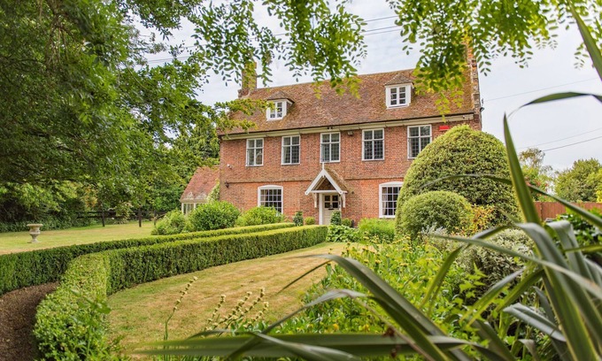 Westmarsh Other | Perry Farm by Bloom Stays - beautiful country farmhouse in quiet location sleeps 14