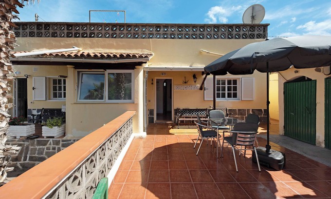 Buenavista del Norte House | Pet-Friendly 'Casa El Cardon B2' with Sea & Mountain View, Terrace & Wi-Fi