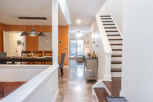 Annapolis Apartment | Pet-Friendly Beach Getaway, Relax by the Bay!