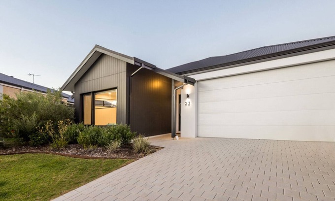 Dunsborough House | Pet-friendly. Bright and Spacious Dunsborough Home