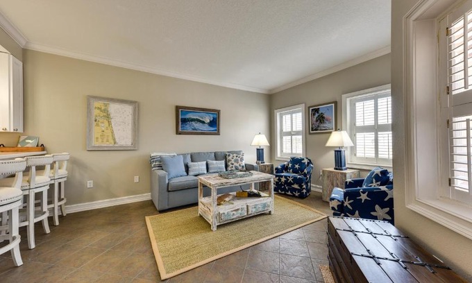 Fernandina Beach Apartment | Pet-Friendly Fernandina Beach Condo Walk to Beach