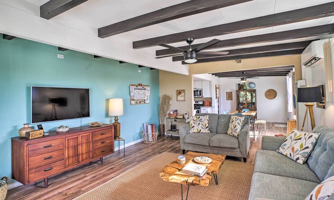 Twentynine Palms House | Pet-Friendly Home w/Patios & Private Hot Tub!
