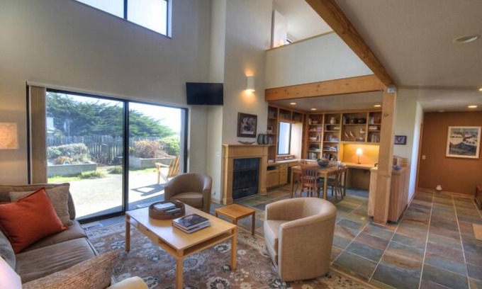 Sea Ranch House | Pet friendly home with enclosed patio and walking distance to bluff trail