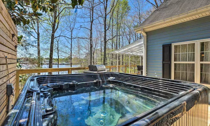 Wedowee House | Pet-Friendly Home with Hot Tub and Dock