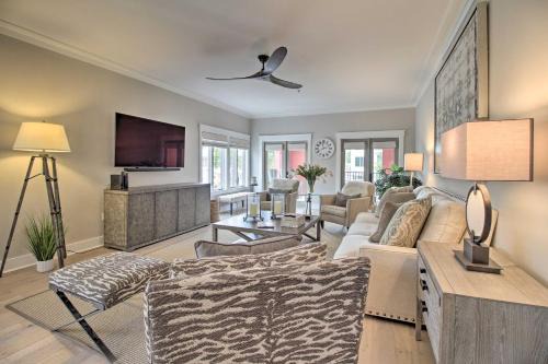 Bluffton Villa | Pet-Friendly Villa with Balcony in Bluffton!
