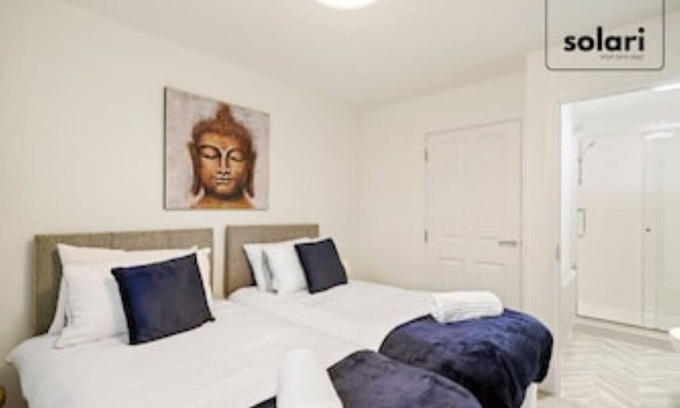 Peterborough Apartment | Peterborough Serviced Accommodation - Lux 2 Bed Apartment | Solari Living