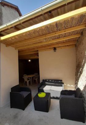Virieu-le-Grand House | Petite maison de village située entre lacs, cascades et montagnes
