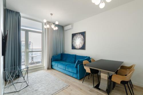 Pechers'kyi District Apartment | Petrovdom Apartments 21-284 in RC Central Park ,7 John McCain Street