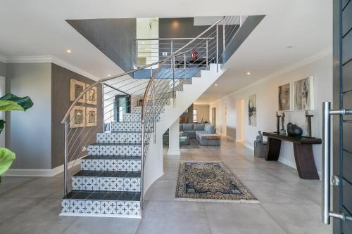 Knysna Villa | Pezula Ocean Side of Life