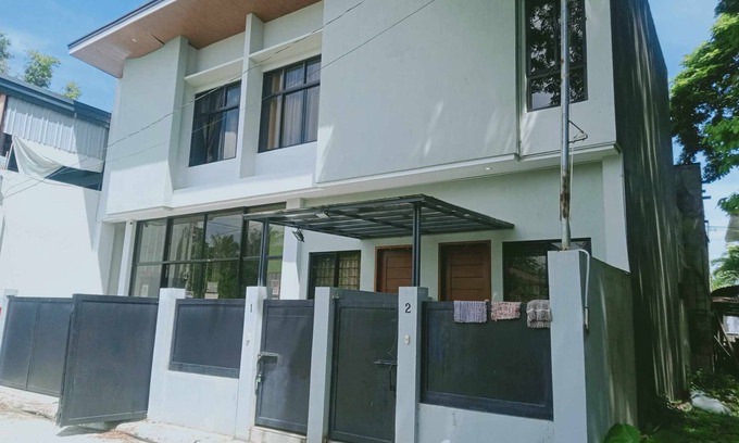 Tangub Apartment | Bachelor's apartment good for 2 person but can accommodate 3 person