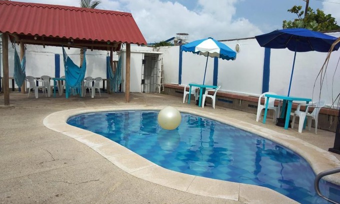 Santa Veronica House | Phandy