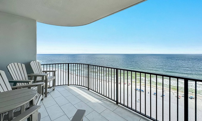 Orange Beach East Condo | Phoenix 9 | Walk to Flora Bama! | Indoor, Outdoor Pools, Hot Tub & Much More! | Beach Getaways