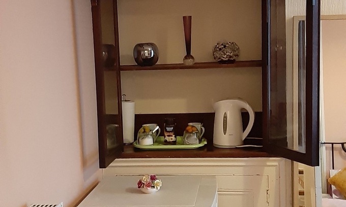 Barrow-in-Furness House | Phoenix Guest House