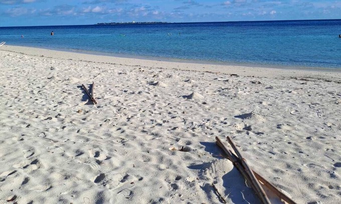 Omadhoo Hotel | Picturesque luxury Hotel close to beach
