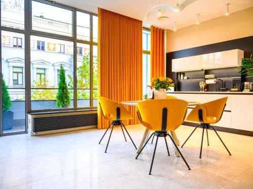 Srodmiescie Apartment | Pietryna Apartments Luxury - Sauna , Jacuzzi , Bezpośrednio przy ul Piotrkowskiej