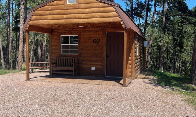 Rockerville Cabin | Pine Haven Lodging