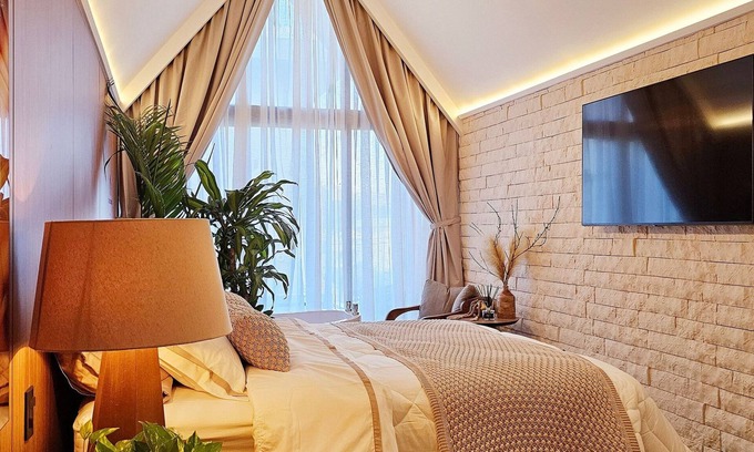 Universitario Cabin | Pinot Noir Cabin - Urban Cabin