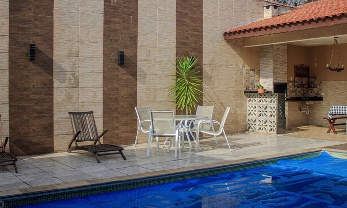 Tupy House | Piscina Aquecida, Ar Condicionado, Área Gourmet, Bilhar