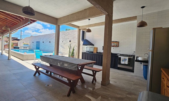 Tupy House | Piscina Grande - 4 Suites e area Gourmet