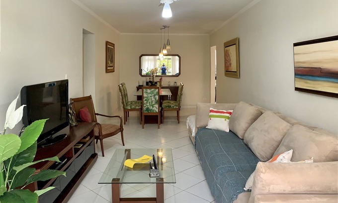 Pitangueiras Apartment | Pitangueiras - One block from the beach! Excellent, Unmissable 😎