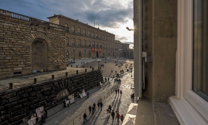 Oltrarno Apartment | Pitti, a luxury home in Florence - with infra red sauna and complimentary wine!